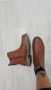 STIVALETTO CAMEL